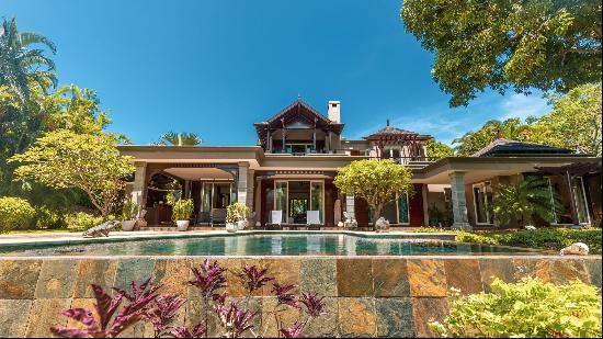 three bedroom villa in luxurious golf resort