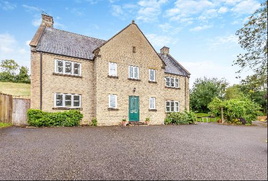 A family house in a tranquil setting in Bruton. 