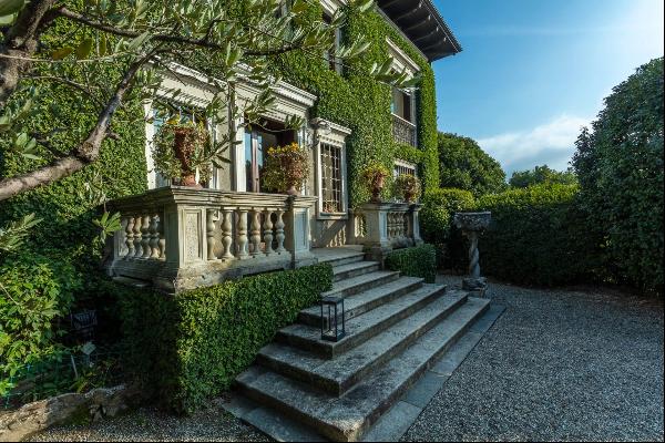 Prestigious Historic Villa Characterized by Elegance