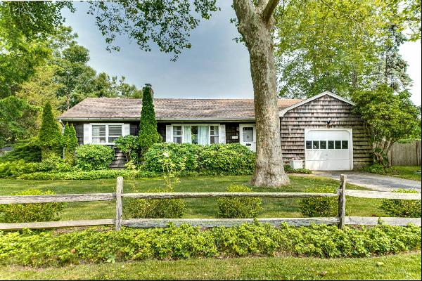 22 Church Street, Village of East Hampton, NY, 11937