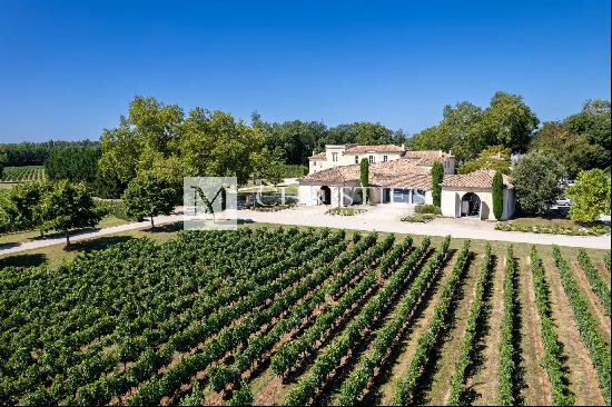 For sale rare and beautiful lifestyle vineyard estate on the banks of the Dordogne River 
