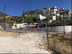 Commercial land with direct license in a convenient location in , Benalmádena 29630