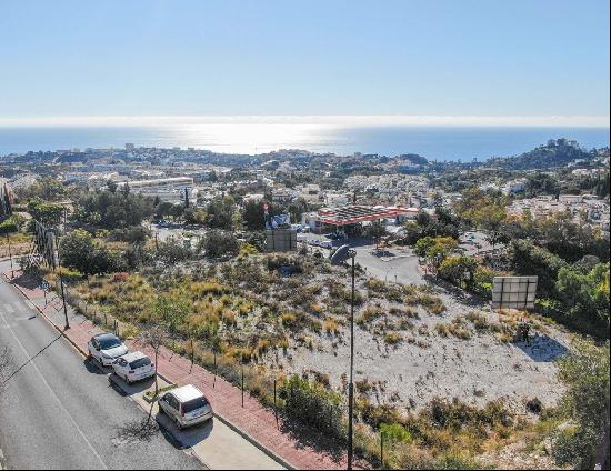 Commercial land with direct license in a convenient location in , Benalmádena 29630