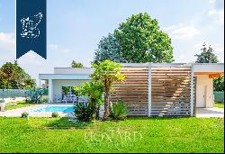 Luxury villa with a garden just ten km from Malpensa's international airport