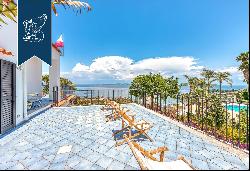 Seafront luxury property with a breathtaking view of Ischia's sea