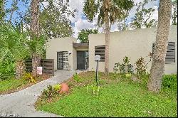 121 Pinebrook Drive, Fort Myers FL 33907