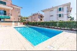 3 bedroom apartment in the centre of Parede