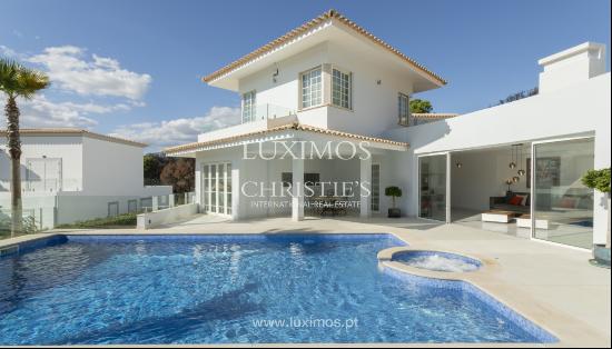 Fantastic 7-bedroom villa with pool, for sale in Almancil, Algarve