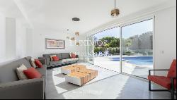 Fantastic 7-bedroom villa with pool, for sale in Almancil, Algarve