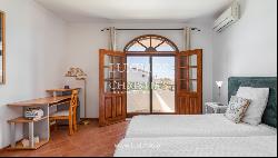 5 bedroom villa, for sale in Portimão, Algarve