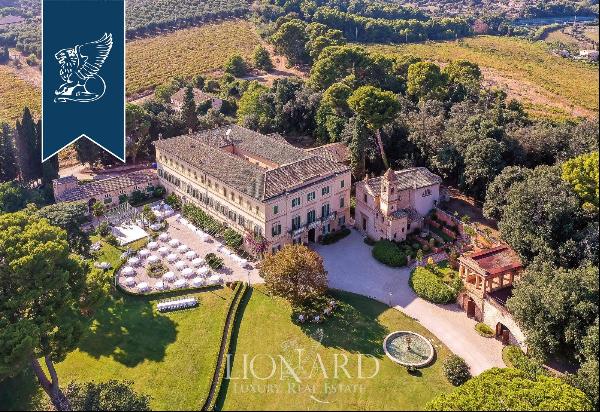 Refined historical estate for sale in San Benedetto del Tronto, in the Marche region