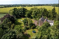 Langhaugh Farmhouse, By Brechin, Angus, DD9 7RD