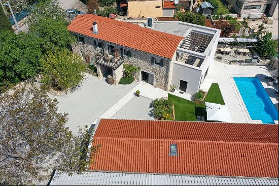 CHARMING ISTRIAN STONE HOUSE NEAR PORE