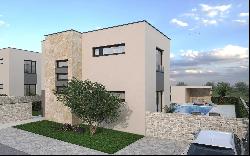 BEAUTIFUL MODERN DETACHED VILLA NEAR PULA