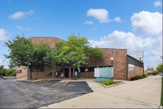 10215 Roosevelt Road #103, Westchester IL 60154