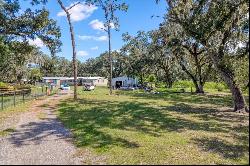 2643 N Valrico Road, Seffner FL 33584