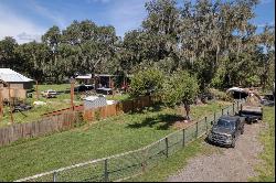 2643 N Valrico Road, Seffner FL 33584