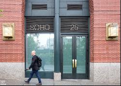 25 WEST HOUSTON STREET 6B in Soho, New York