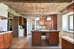 Charming estate in the Langhe region