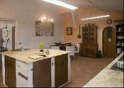 Memorable country house with agrotourism license in Sant Climent