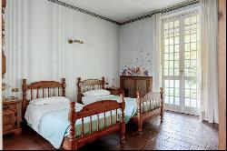 Eupilio (CO) Prestigious country house