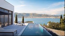 VILLA FOR SALE WITH PANORAMIC SEA VIEW IN DALMATIA - SPLIT