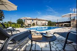 ISTRIAN STONE HOUSE WITH POOL AND TENNIS COURT