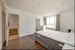 Hyde Park Square, London, London W22JT