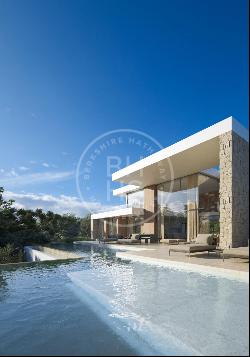 Skyline Majesty: Modern Elegance Across Three Levels in Moraira, Teulada 03724