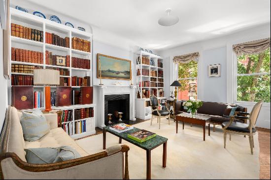 This bright three-bedroom home in Carnegie Hill is right off Fifth Ave and next door to