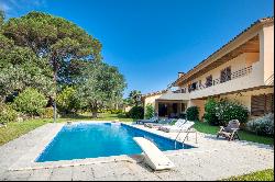 Beautiful villa in ideal location, surrounded by nature, in Solius