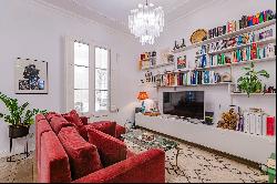 Bright apartment with excellent location in La Dreta de l'Eixample.