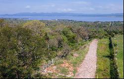 Land in Ciervo Cua with views of Lake Ypacarai