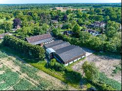 Lot 8 | Home Farm Buildings, The Lee, Great Missenden, Buckinghamshire, HP16 9LZ