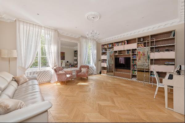 3 bedroom property for sale on Westbourne Terrace, W2.