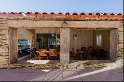 Atypical house with sea view