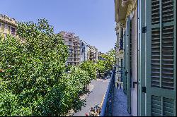 Landmark apartments on Barcelona’s iconic Rambla de Catalunya