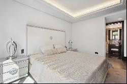 Stunning one bedroom flat in Clarges, Mayfair