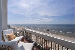 Unique and very luxurious penthouse with panoramic sea and dune views!