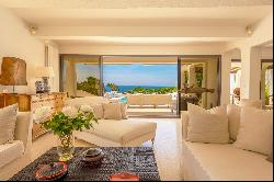 FOR RENT: WATERFRONT LUXURY VILLA, SEA VIEW AND POOL - ISOLELLA / SOUTH CORSICA