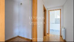 Penthouse duplex T4+1 with balcony, for sale, Matosinhos Sul, Portugal