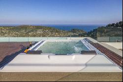 Luxury Villa with Sea Views in