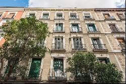 Apartment for sale in Madrid, Madrid, Universidad, Madrid 28040