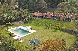 Modern house in the mountainous area of Rio