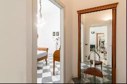 Via Maroncelli, Milano-fully rennovated theree rooms flat