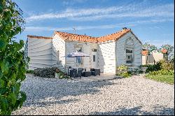 VILLA - PORT-DES-BARQUES - POOL AND SEA VIEW