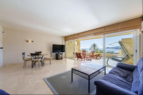 Beachside duplex penthouse with sea and marina views in Benalmad, Benalmadena 29630