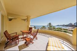 Beachside duplex penthouse with sea and marina views in Benalmad, Benalmadena 29630