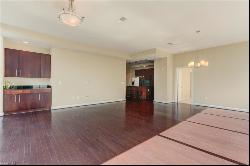 201 N Elm Street Unit 703, Greensboro NC 27401