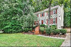 Beautiful Renovated Home in the Heart of Roswell